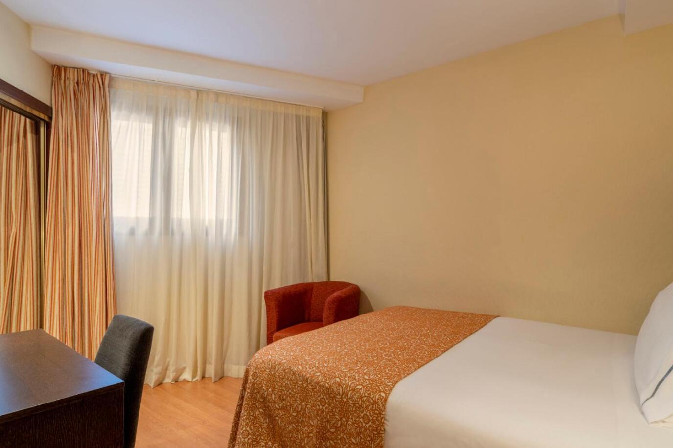 Hotel Eurostars Plaza Acueducto à Ségovie Extérieur photo